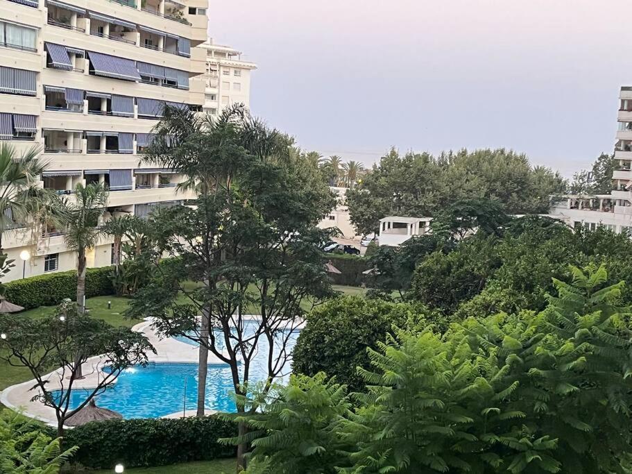 Appartement Piso En Casco Junto A Playa Piscina In Summer Season Marbellac